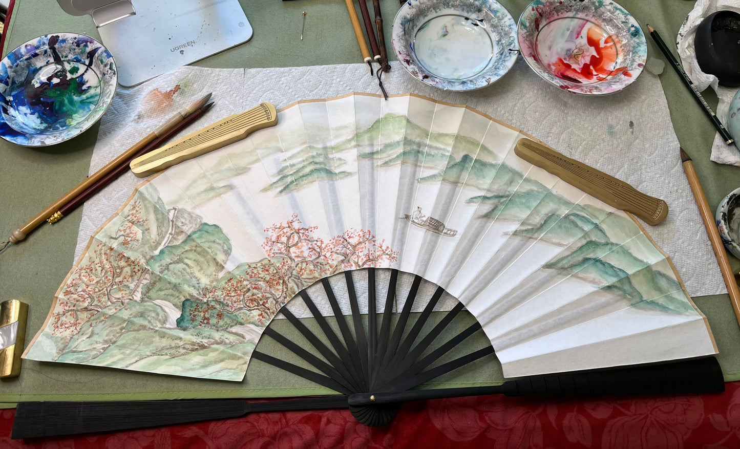 New Traditional Chinese brush paintings on folding fans