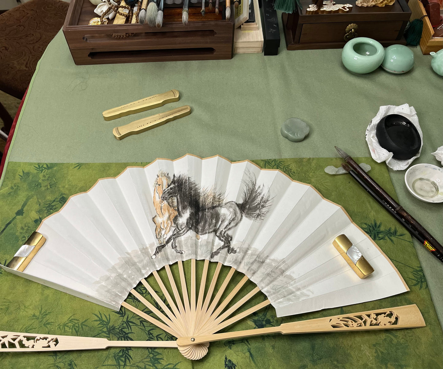 New Traditional Chinese brush paintings on folding fans
